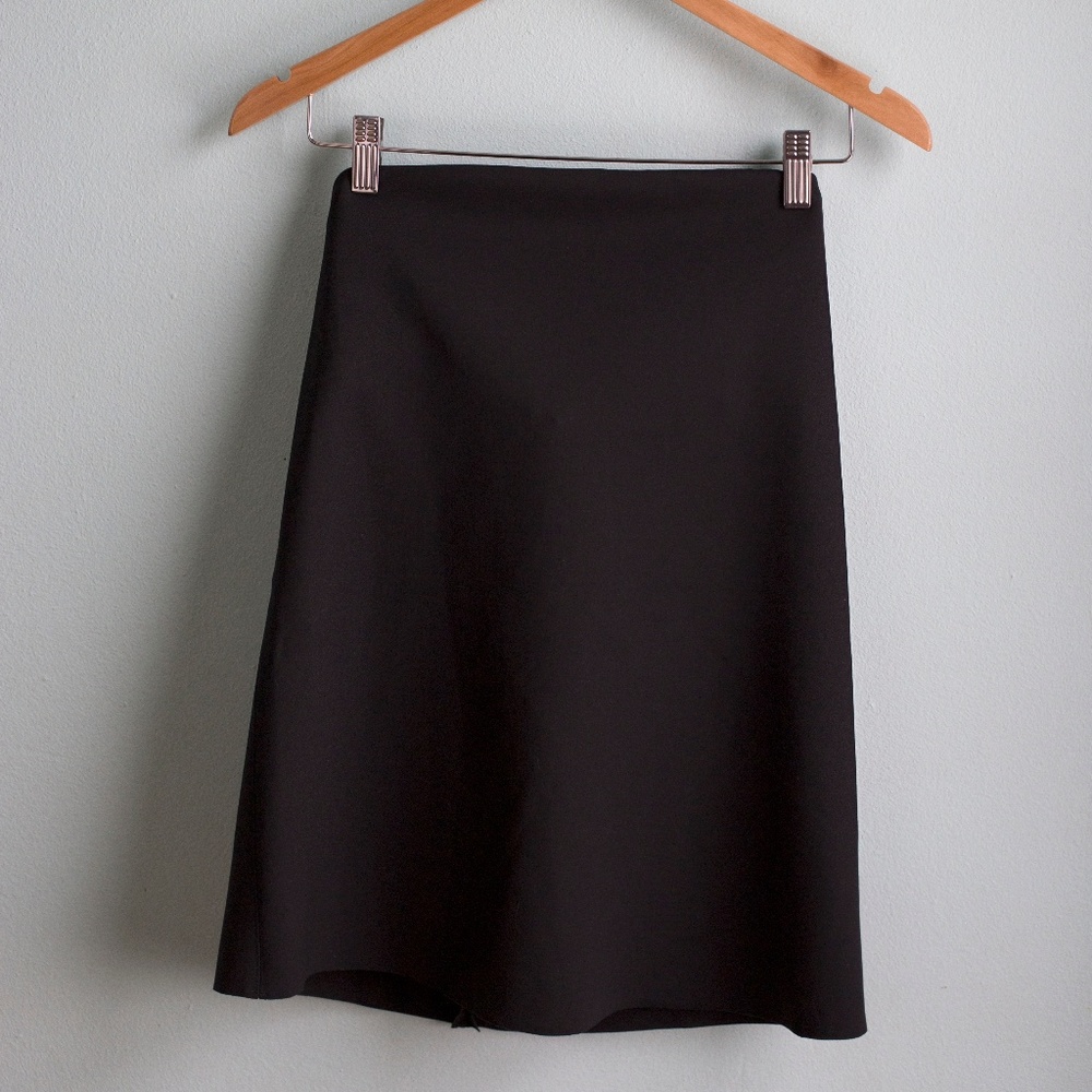 Babaton Black Sleeveless Dress Shirt w/ Bra